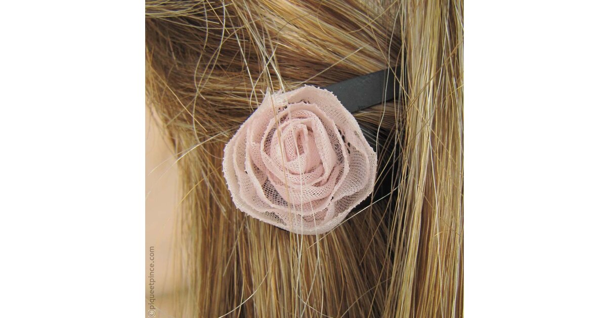 Barrette à Cheveux Petite Fleur Rose Satin - Pour Mariage, Communion - Neuf Sans étiquettes - Décoration Cheveux